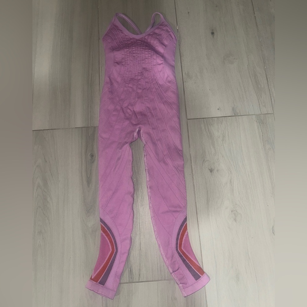 Free People Movement Essence Onesie Jumpsuit Purple Pink Size XS/S - Picture 2 of 7